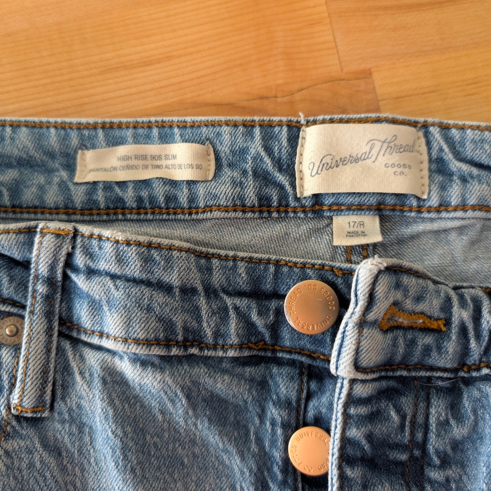 Universal Thread Women's Blue Jeans